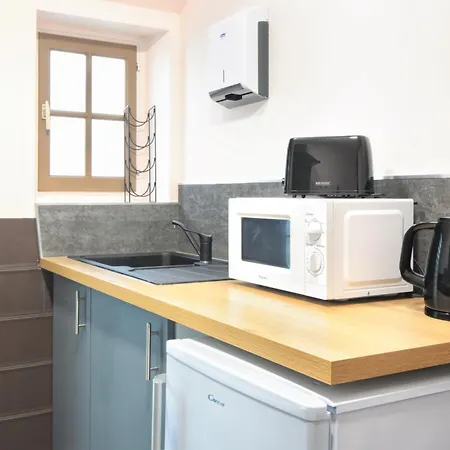 Institut - A 5min De La *